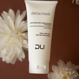 Detox Mask DU Cosmetics en tubo de 200 ml, mascarilla gel hidratante y calmante con efecto flash.