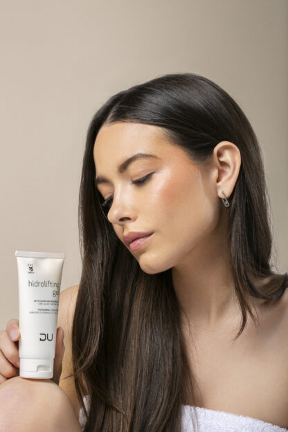 Hidrolifting Gel DU Cosmetics en tubo de 100 ml, gel antiage reafirmante con caviar y Argireline.