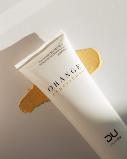 Sauna Peel DU Cosmetics, exfoliante térmico facial con zeolita y aceites esenciales para limpieza profunda de la piel.